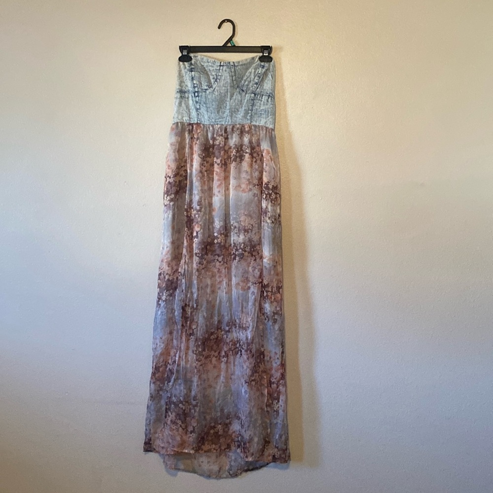 Mimi Chica Strapless maxi dress